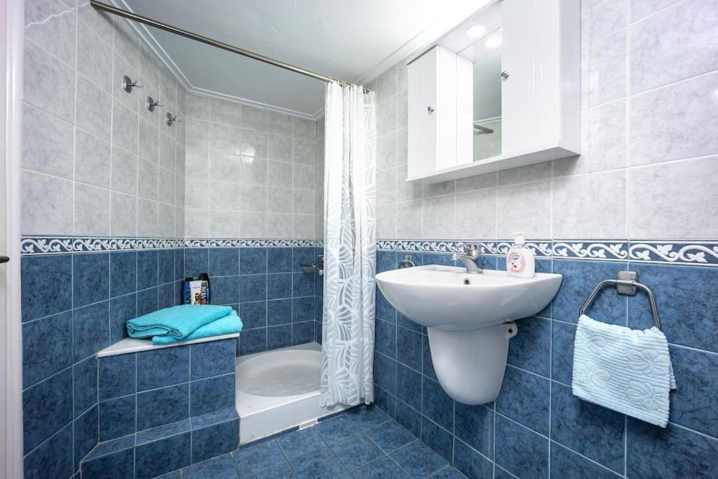 Chalkís Bright Central Apartment With Splendid Sea View! מראה חיצוני תמונה